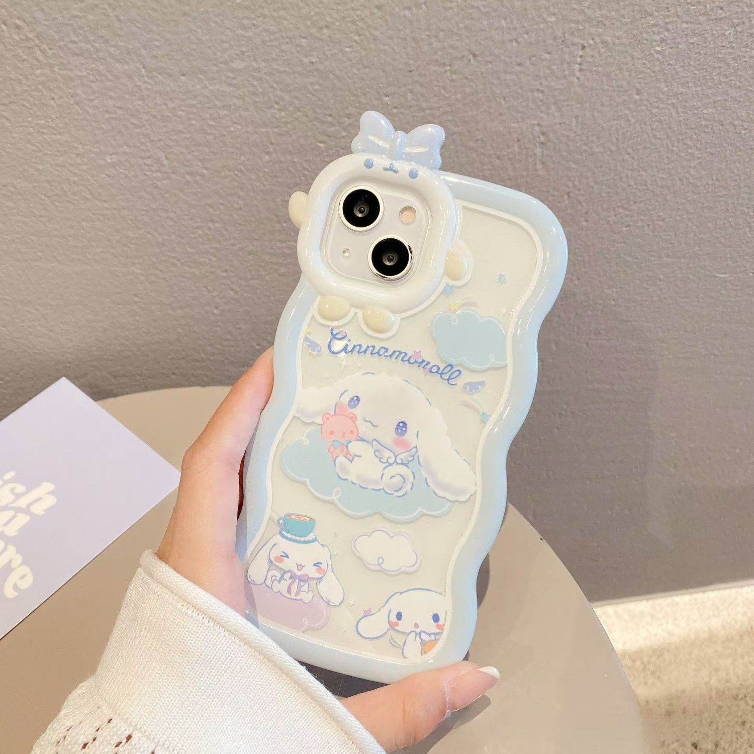 Kawaii Cinnamoroll with Bracel - огляд і ціна Tech Accessories Iphone