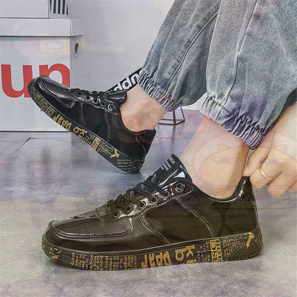 Round Foot Size 45 Sneakers Wh - огляд і ціна Tech Accessories Key